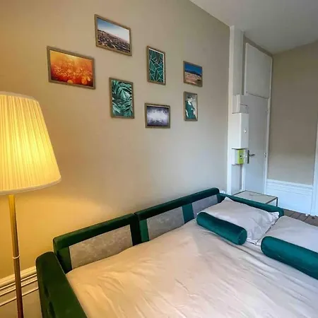 - 4 Pers - Netflix - Gare - Parking Apartment *