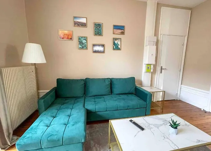 - 4 Pers - Netflix - Gare - Parking